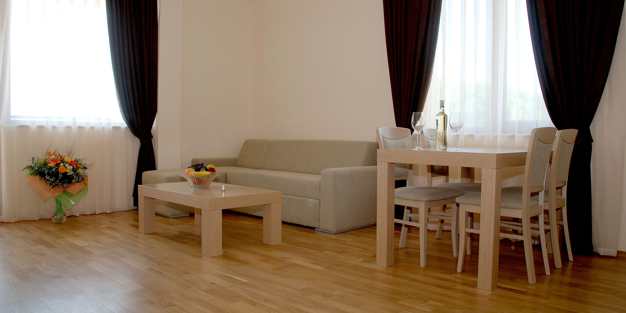 Maxi Complex - Two Bedrooms Apartment